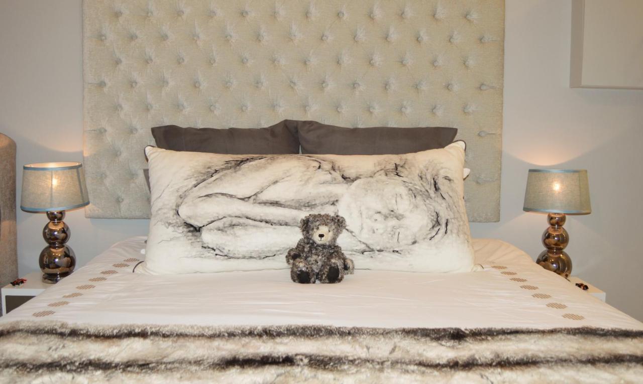 1Aa Wilhelmina Luxury Suites Франсхук Экстерьер фото